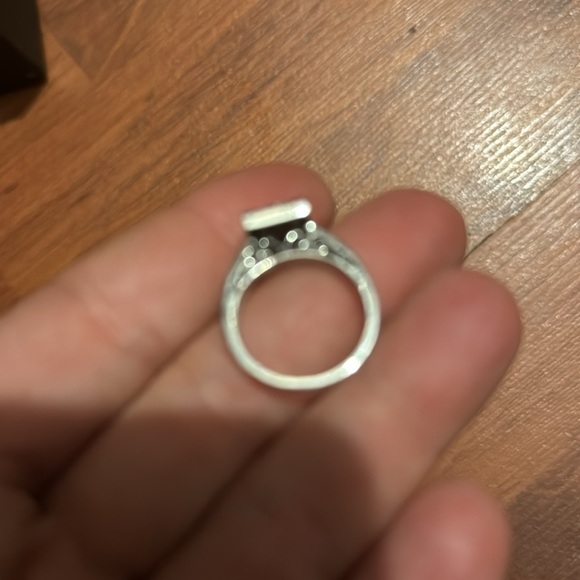 Engagement real DIAMOND RING - Picture 4 of 5